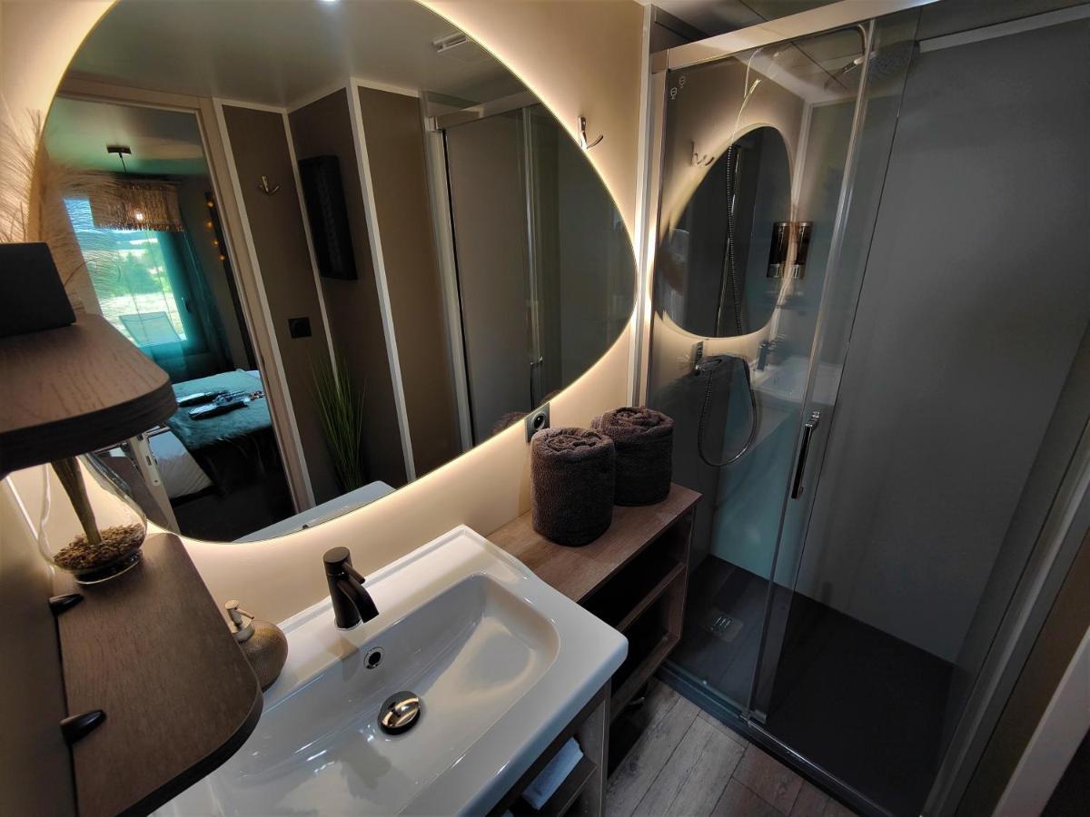 Domaine Des Graminees Hotel *